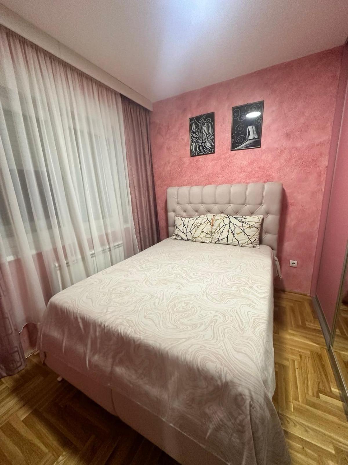 Apartman Kristina, Istocno Sarajevo,Vojvode Radomira Putnika 49F Lukavica Екстер'єр фото